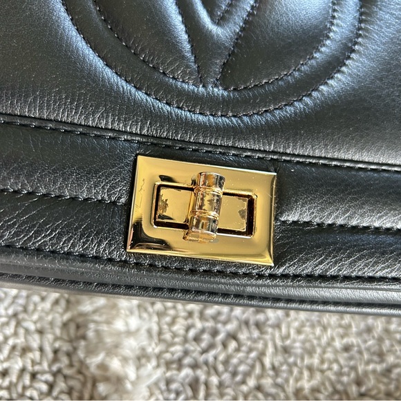 COPY - COPY - VALENTINO BY MARIO VALENTINO
Alice Leather Shoulder Bag - Picture 5 of 10